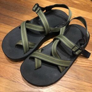 Chaco men’s size 9 wide